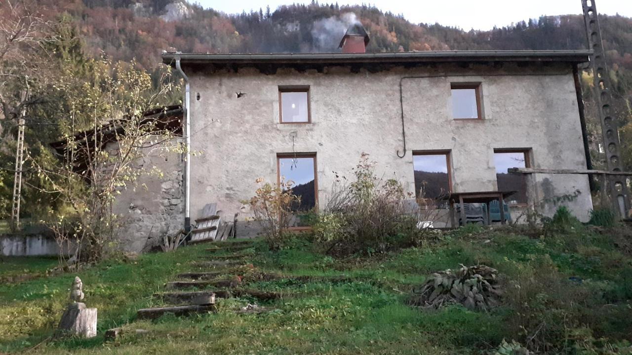 Maison Chaleureuse Et Ecologique Vila Coyriere Exterior foto